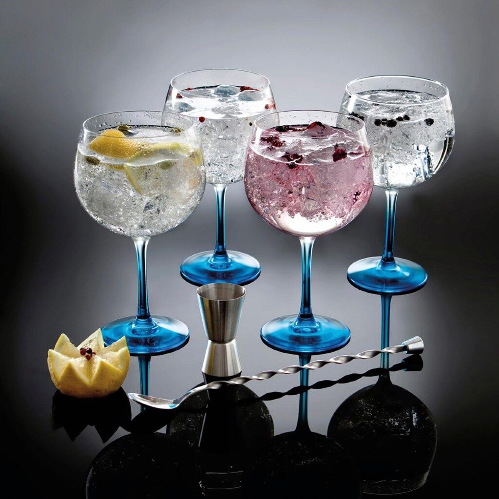 Las copas de fiesta son un excelente accesorio para beber que da vida a tus reuniones.