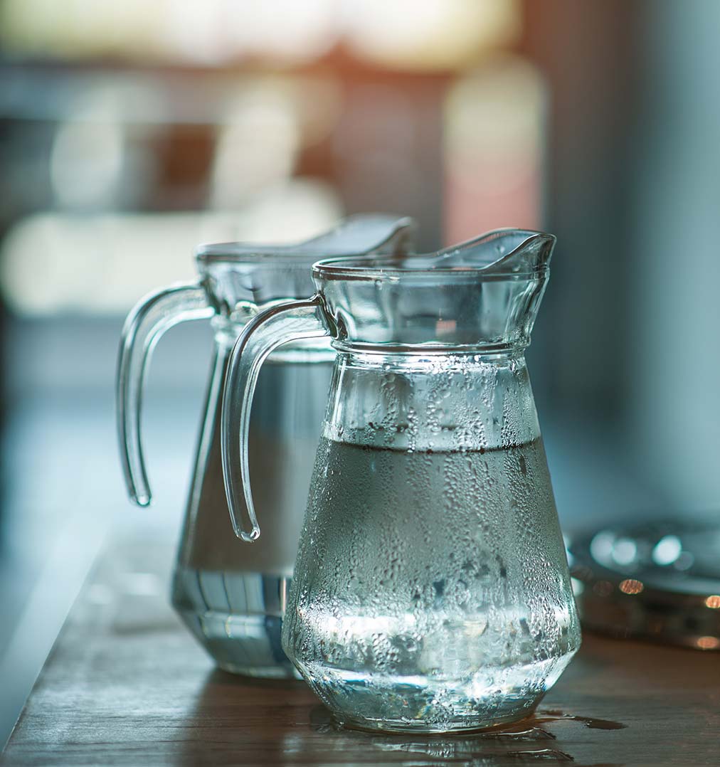 ¿Ofreces agua del grifo gratis en tu restaurante? Qué dice la Ley