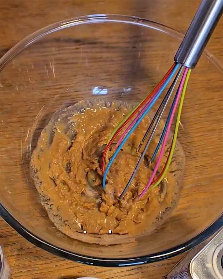 Preparando el aliño asiático
