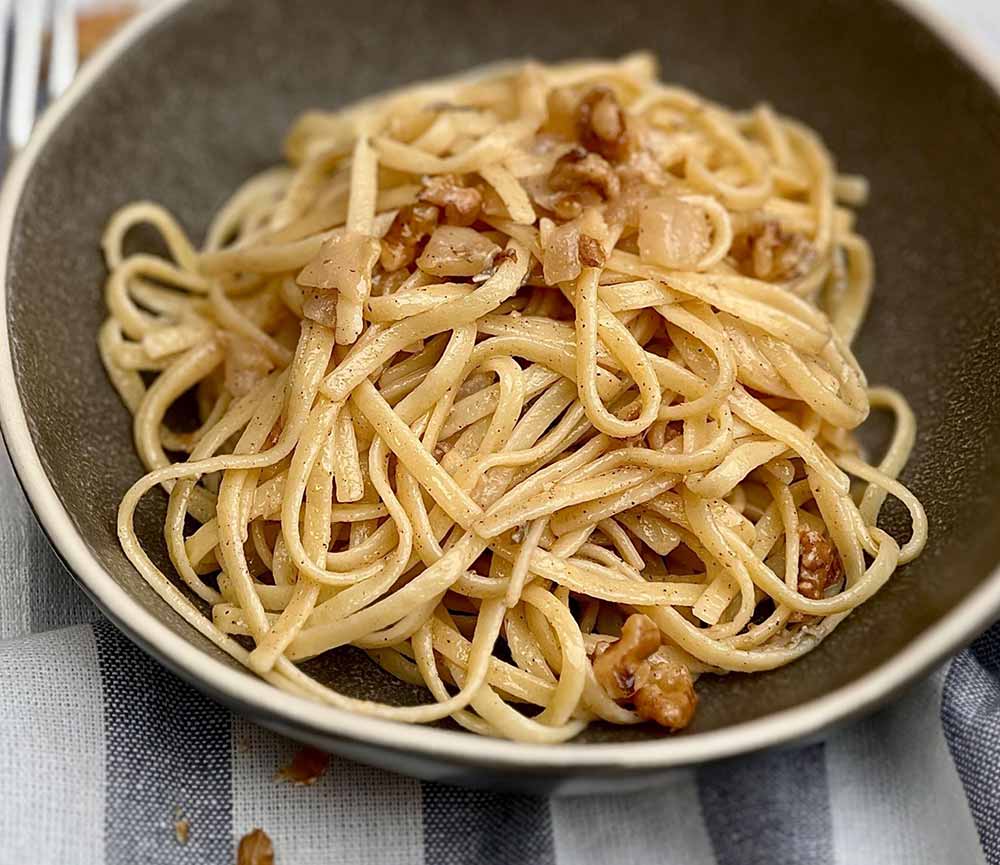 Receta Rápida y Fácil: Pasta con Gorgonzola, Pera y Nueces